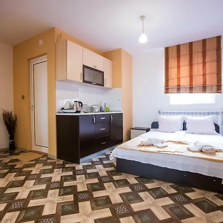Guest House Holiday * Ognjanovo