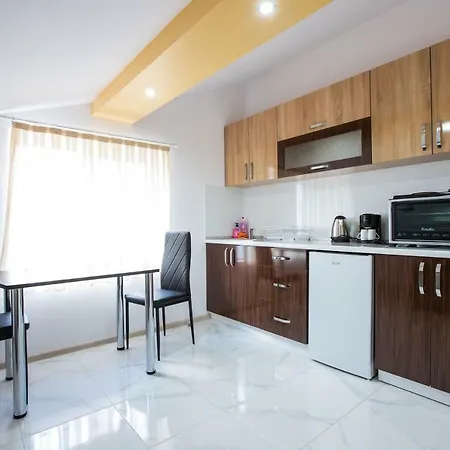 Penzion Guest House Holiday *