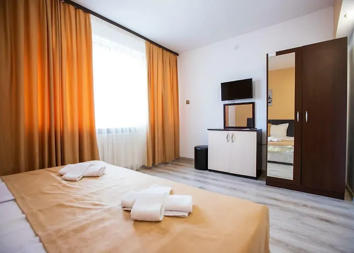 Guest House Holiday Πανσιόν *