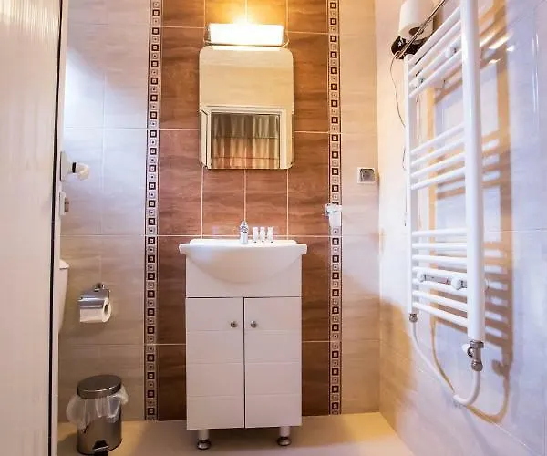 Guest House Holiday Πανσιόν *