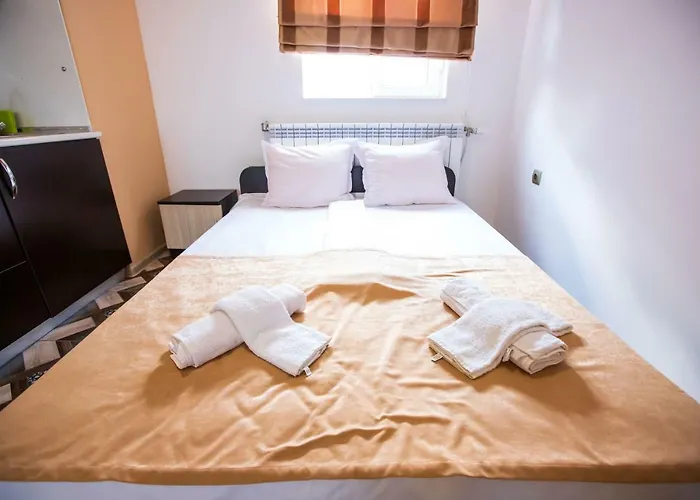 Πανσιόν Guest House Holiday *